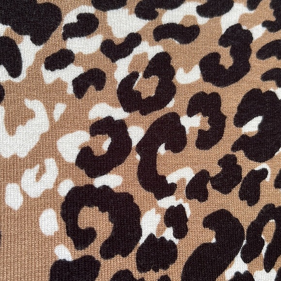 Cache 2-Pc Sweater Set - Tube Top Sz L & Shrug Sz XL - Picture 5 of 15